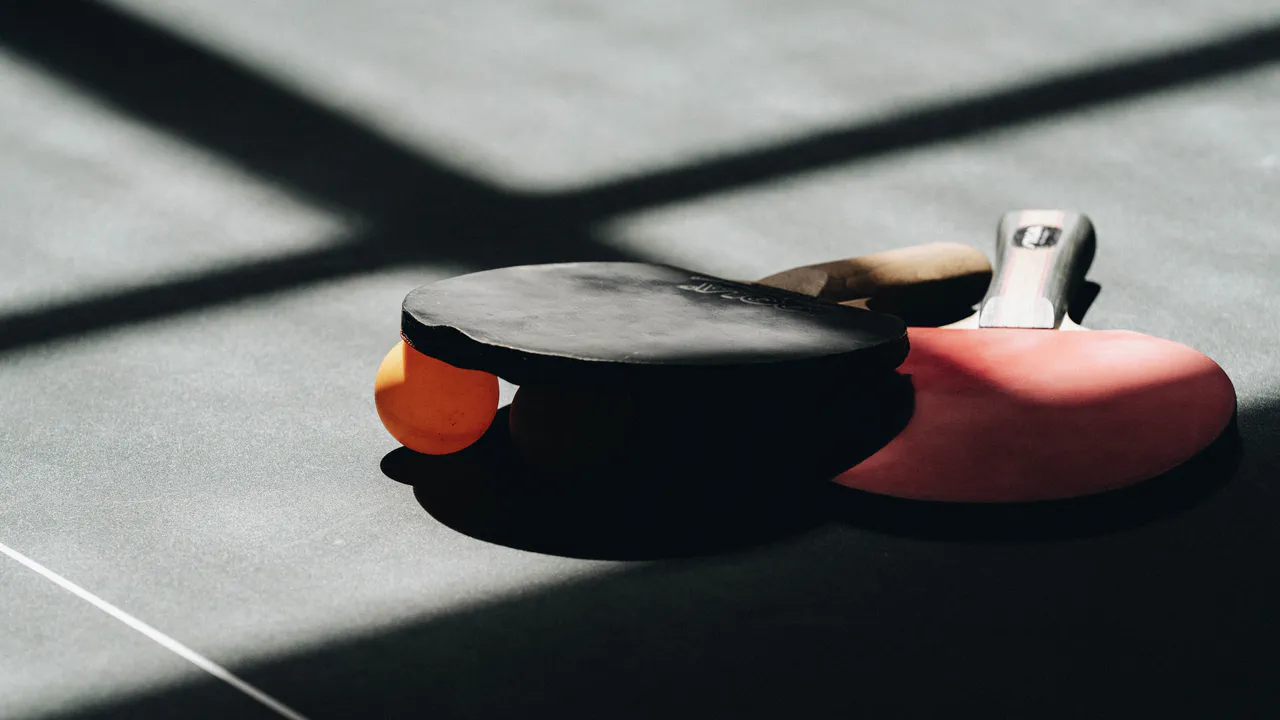 About 48 Image gallery marquee