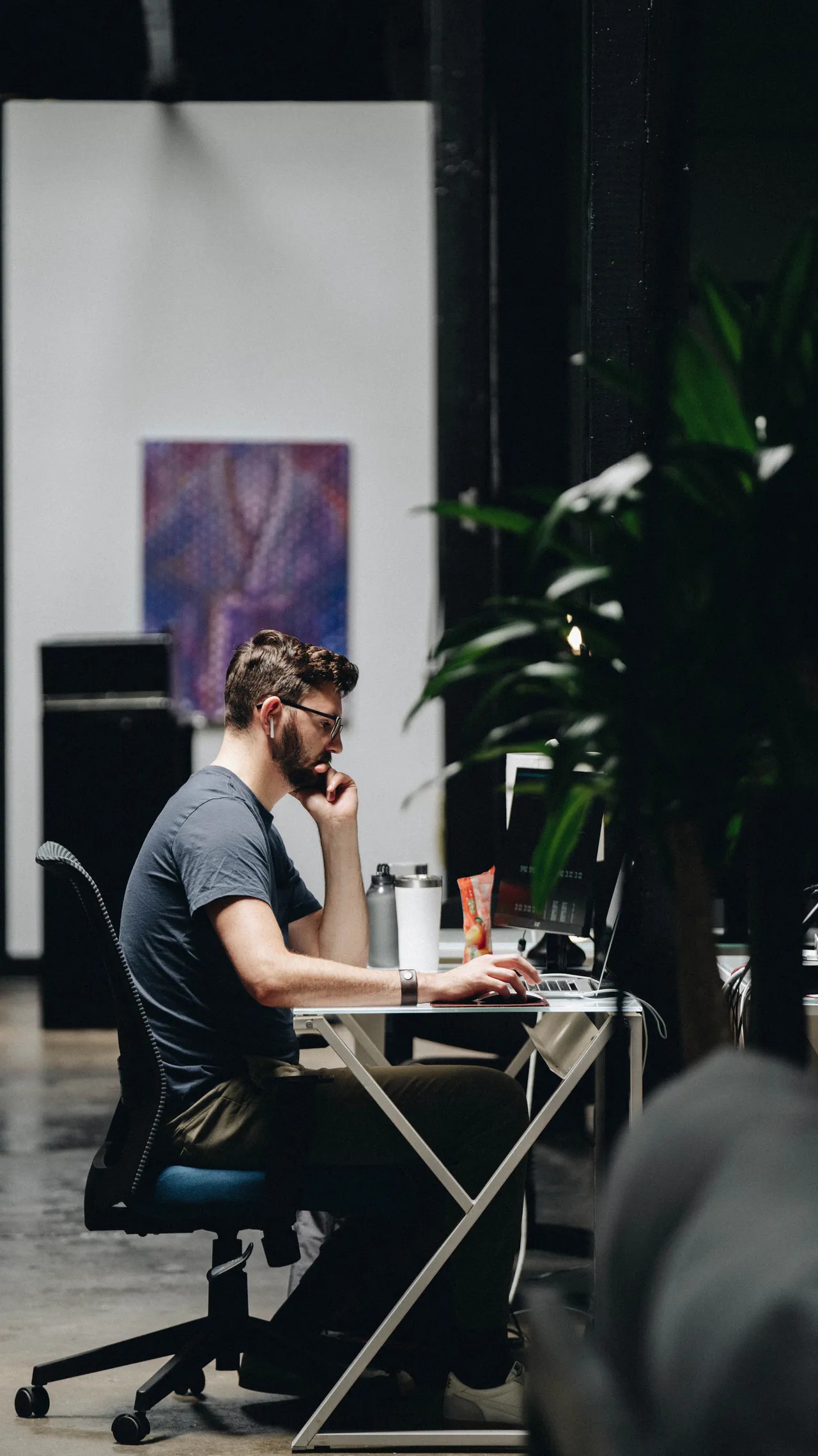 About 55 Image gallery marquee